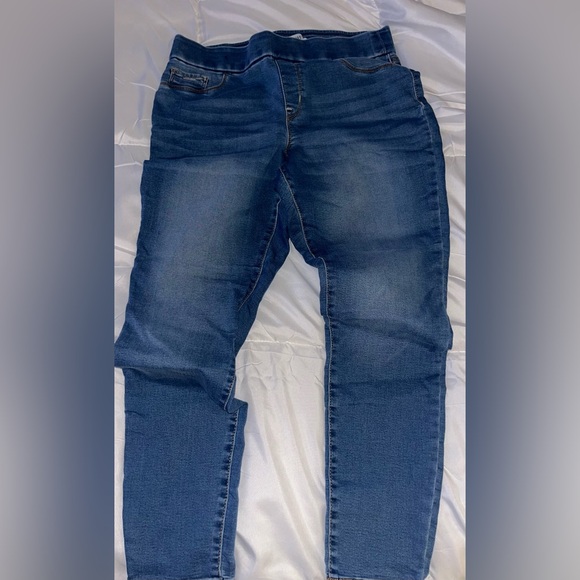 Nine West Heidi Pull On Skinny Jeans - Picture 1 of 4